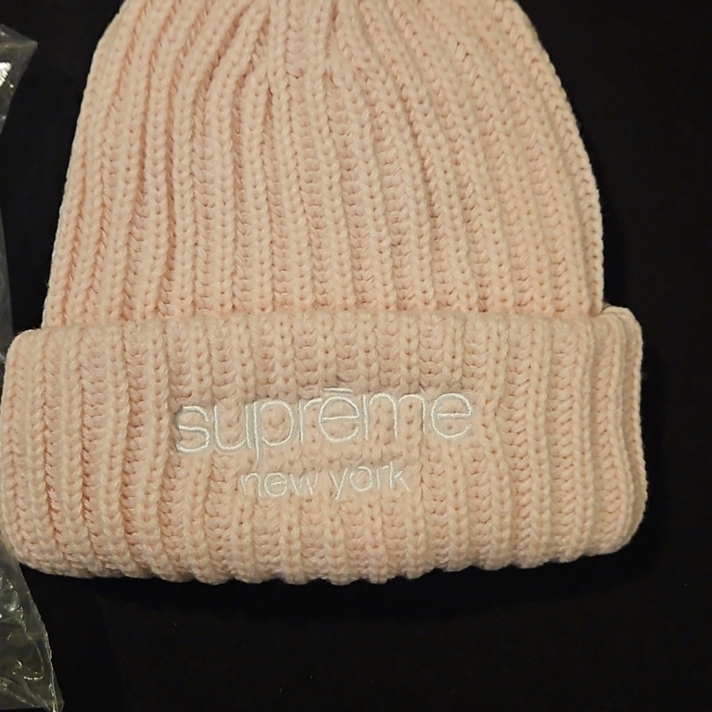 Supreme Beanie Classic Logo Chunky Ribbed Pink NEW